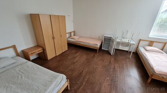 Rodinný dom vhodný pre pracovnú skupinu - 2