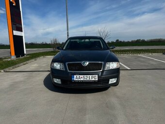 Škoda Octavia Combi 2.0TDI - 2