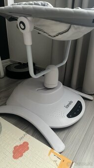 Predám hojdačku s vaničkou zn. Lionelo Bella 2in1 - 2