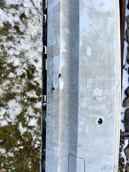 Audi A8 D5 zadný nárazník - 2