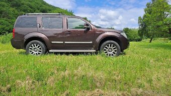 Nissan Pathfinder 3.0DCI AT V6 - 2