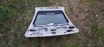 Mondeo MK 2 kombi, zadný kufor, blatník, nárazník - 2