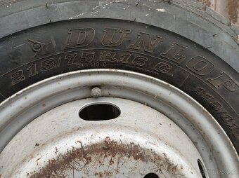 215/75 R16 - 2
