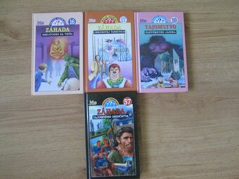 Traja pátrači - 2