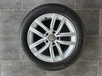 Originál zimné komplety R 16" VW Golf s pneumatikami - 2