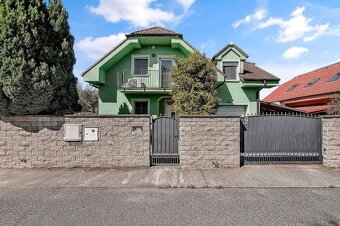 NA PREDAJ veľký rodinný dom vo vyhľadávanej časti v Stupave - 2