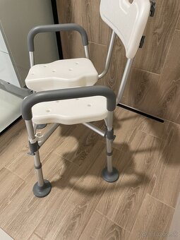 Kúpeľňové kreslo - 2