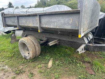 Vyklápacia vlečka - 2