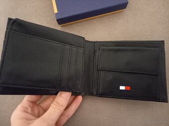 Tommy Hilfiger penazenka cierna - 2