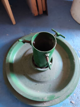 Stojan - držiak - 2