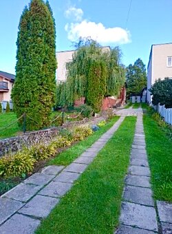 Dvojgeneračný 6 - izbový rodinný dom - Nižná Myšľa - 2