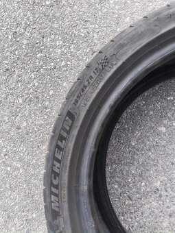 Pneumatiky Michelin PILOT SPORT 4 195/45 R17 - 2