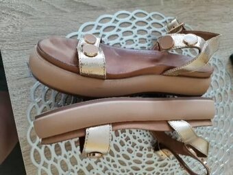 Kožené sandalky č 38 - 2