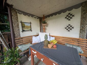 Murovaná chatka so záhradou - 2