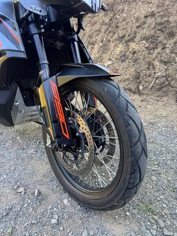 KTM 890 Adventure Black - 2