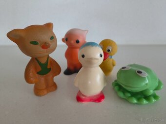 Staré gumené pískacie hračky - 2