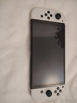 Predám NINTENDO SWITCH OLED - 2