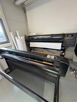 HP Latex 335 + rezací plotter – TOP stav - 2