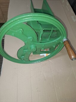 Rezačka na žihlavu - 2