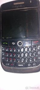 BlackBerry 8900 - 2
