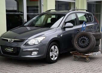 Hyundai i30 CW 1.4i 2xKOLA 77 kw - 2