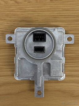 Predam rj xenonu - 2