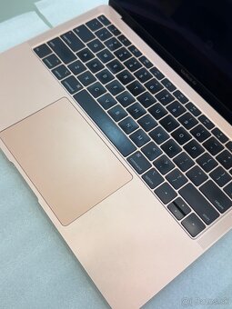 ZÁRUKA | Macbook Air 2019 Gold Rose - 2