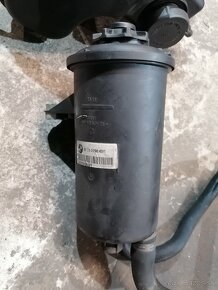 Nádoby na vodu olej bmw e60 E70 e53 e39 - 2