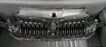 SKODA SCALA
Maska - 2