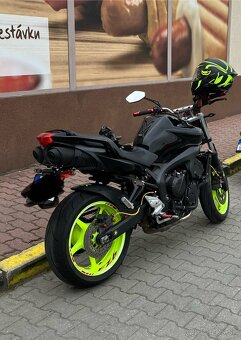 Yamaha fz6 - 2