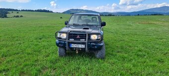 Mitsubishi pajero 2.5 - 2