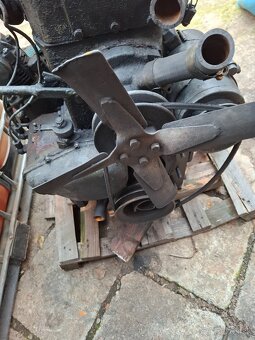 Motor zetor 25 - 2