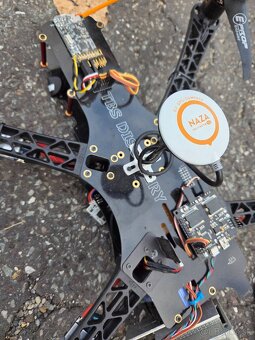Dron TBS Discovery, Black sheep - - 2
