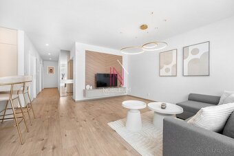 LUXUSNE ZARIADENÝ DOM PRI BRATISLAVE, NOVOSTAVBA - 2