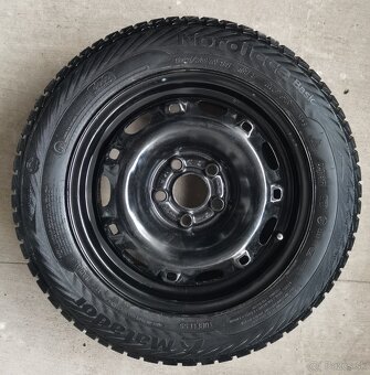 Predám zimné komplety 165/70 R14 - 2