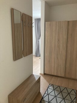 Prenajom 1 izbový byt Galanta Hodská + parkovacie miesto - 2