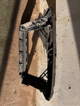 Predné čelo Škoda Rapid - 2