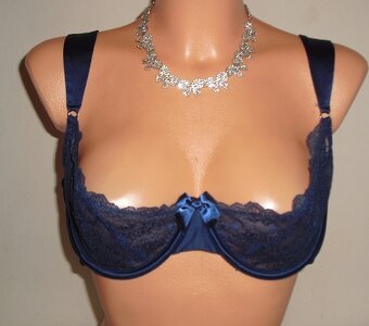 Hodvabna luxusna podprsenka so satenom - 2