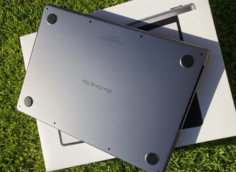 MacBook Pro 14" M1 MAX / 32GB RAM / 1TB - 2