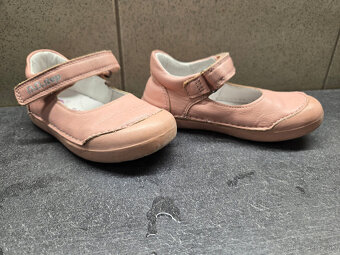 predam dievcenske sandalky 25 DDStep - 2