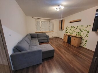 Ponúkam na dlhodobý prenájom 2 i byt - 2