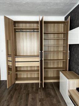 Predám šatníkové skrine - 2