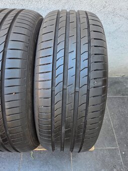 215/55 R17 Nexen Letne pneumatiky - 2