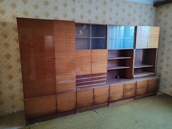 Stará obývačková stena - 2