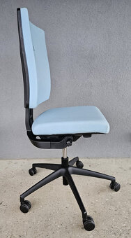 Kancelarska stolicka - 2