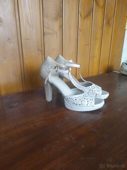 lodičky, sandálky veľ. 38 - 2