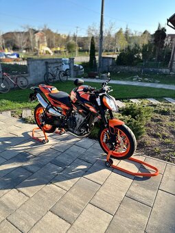 KTM Duke 890 GP 2024 - 2
