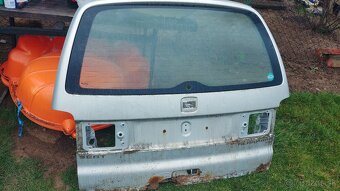 Predam sklo na 5-te dvere Seat Alhambra - 2