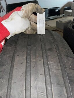 225/55r18 - 2