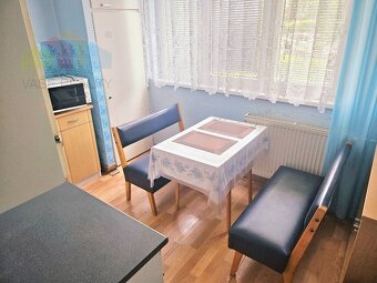 3 izbový byt Bánovce nad Bebravou / CENTRUM / LOGGIA / PIVNI - 2